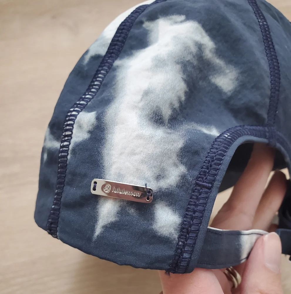 NWT Lululemon Baller Hat Blue Tie-dye One Size